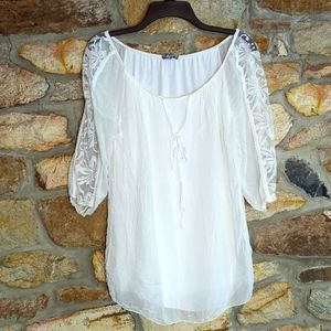 Giulia white embroidered top